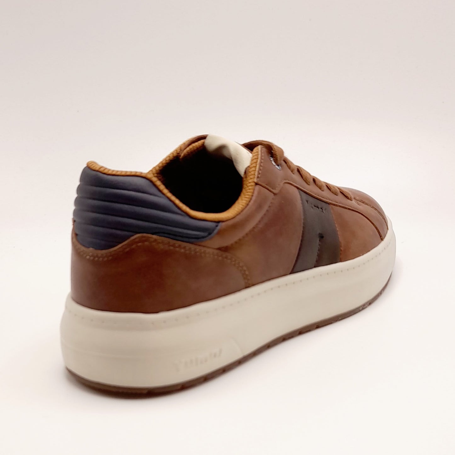 Deportivos YUMAS 51061 NAQU CUERO