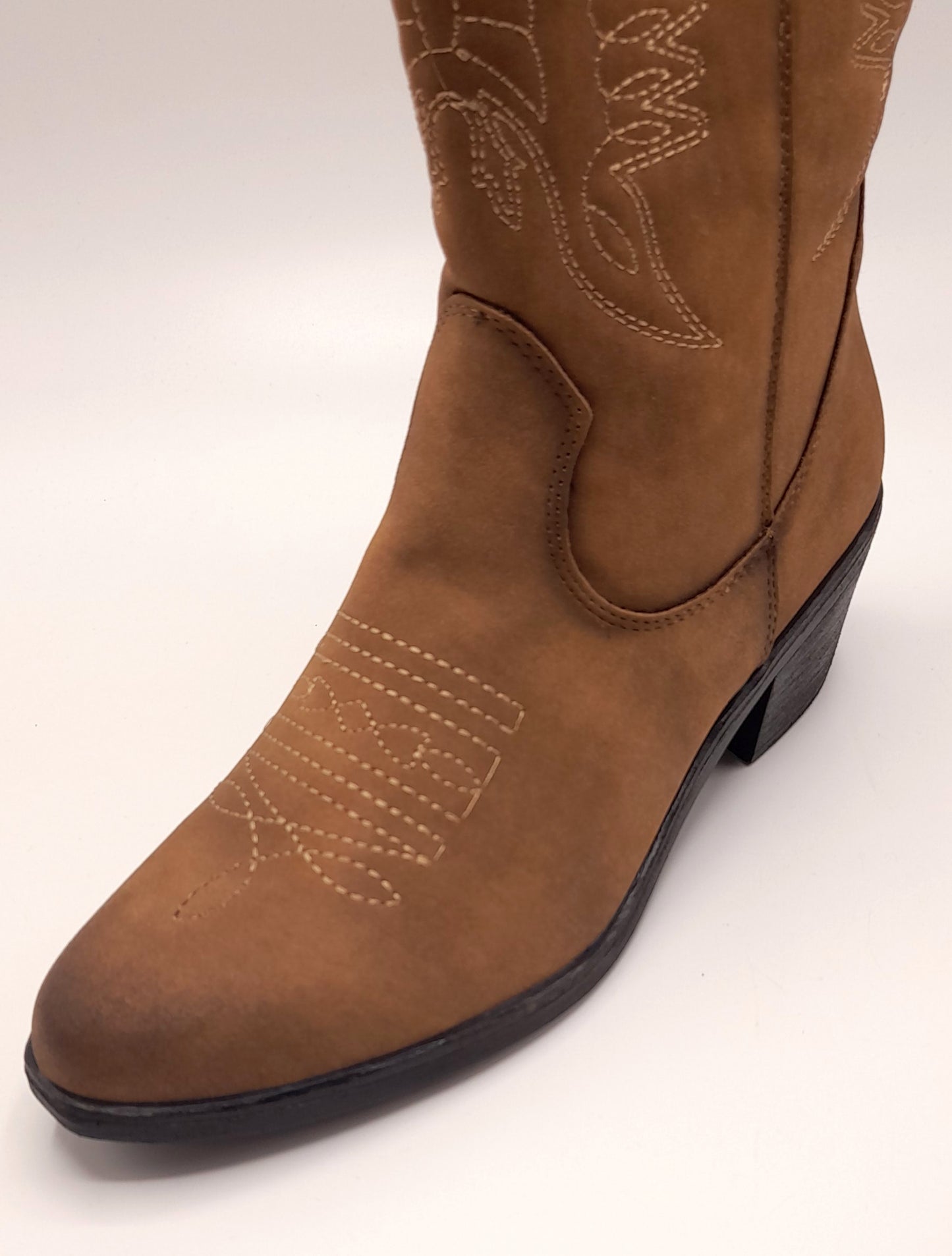 Botas Cowboy Nobuck B&W MI229020 Tan