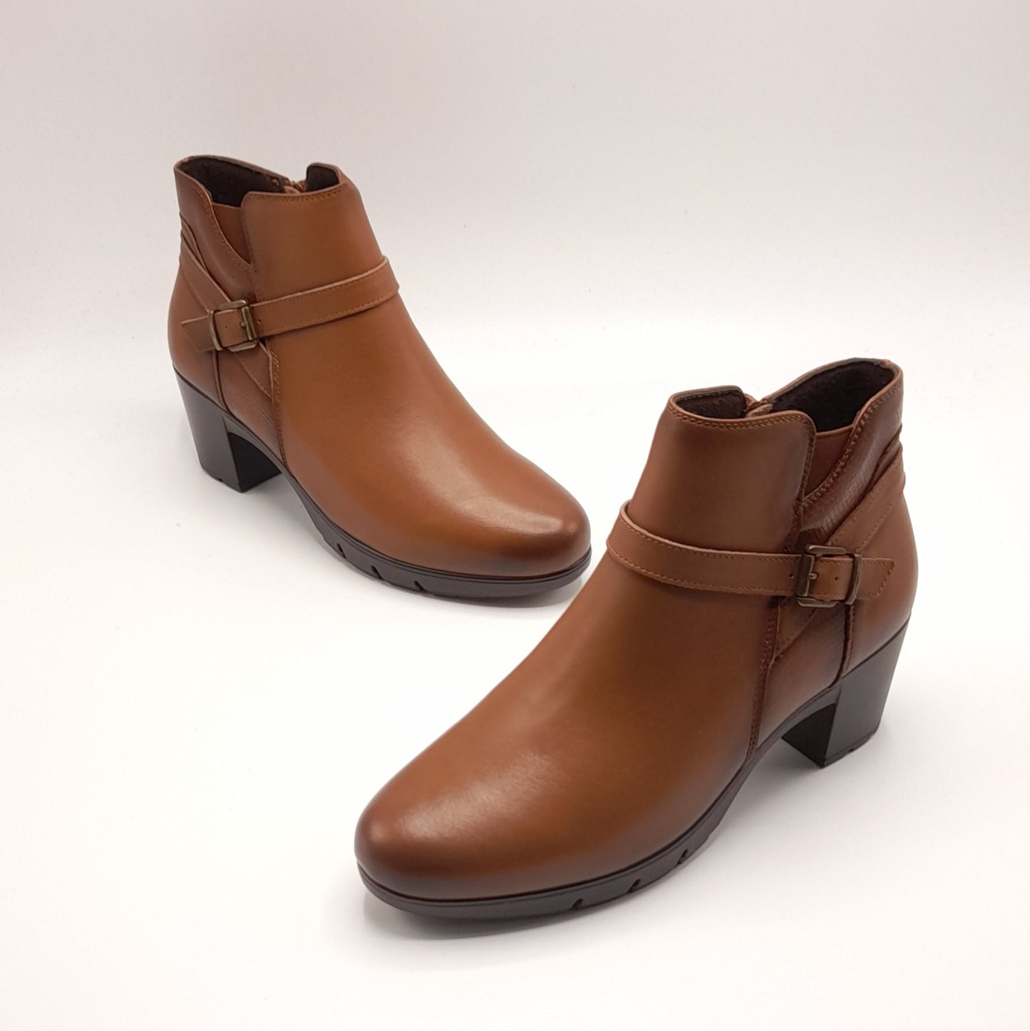 BOTÍN TREINTAS SHOES 3829
