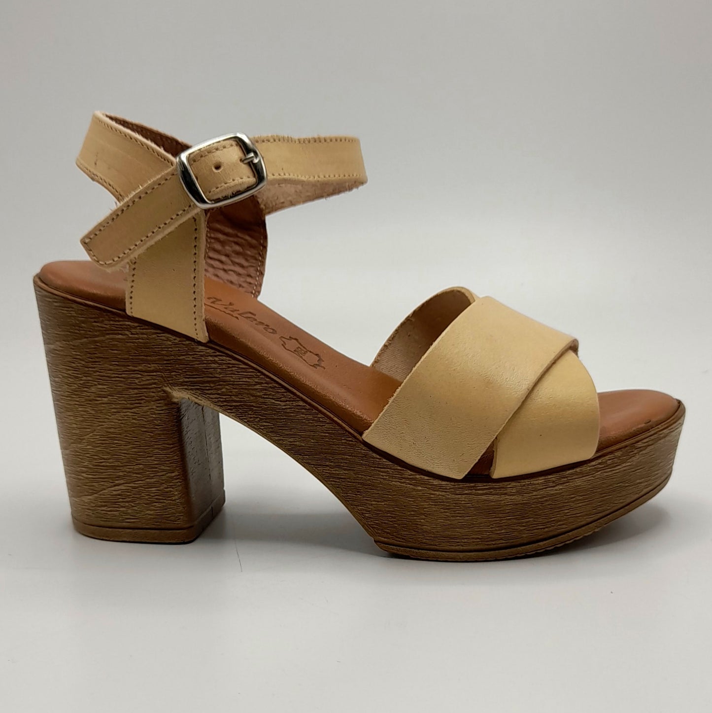 Sandalias Fanny Valero 700