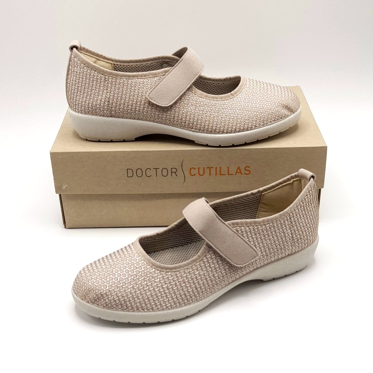 Mercedes DOCTOR CUTILLAS 41157