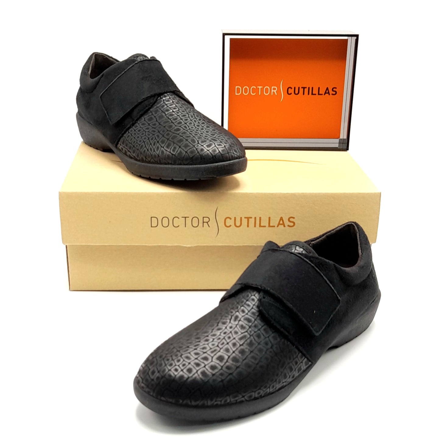 ZAPATO MUJER DOCTOR CUTILLAS 41617 NEGRO