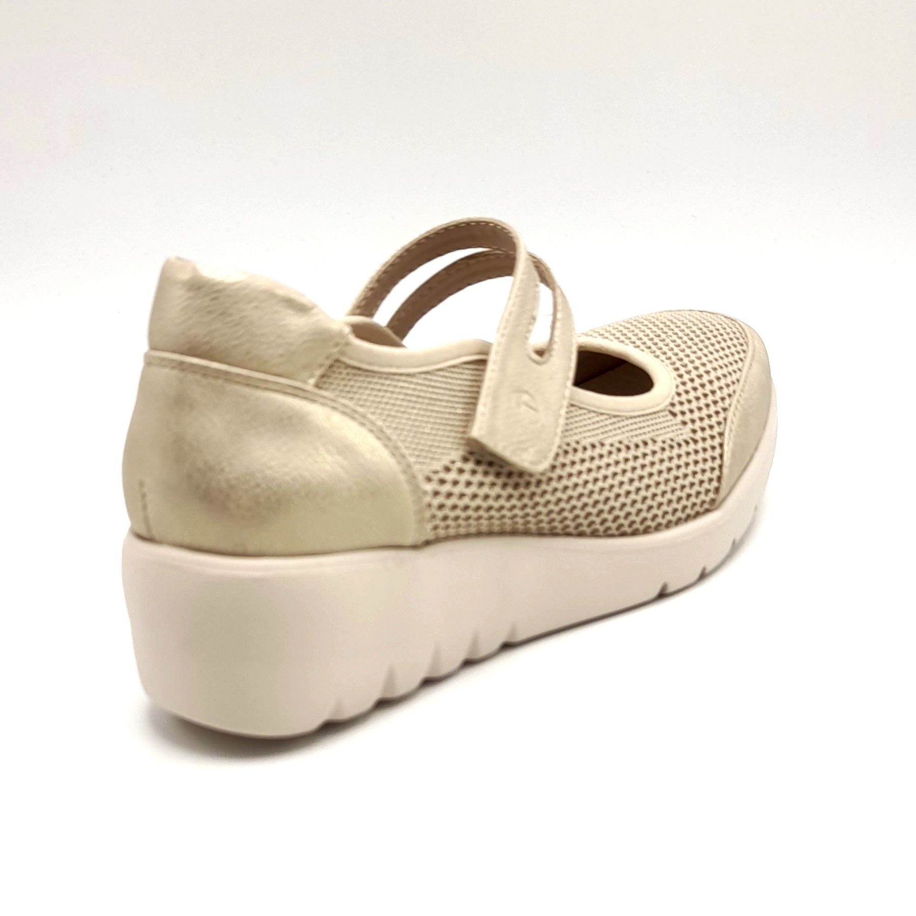 Mercedes Mujer TREINTAS 30´S 4570