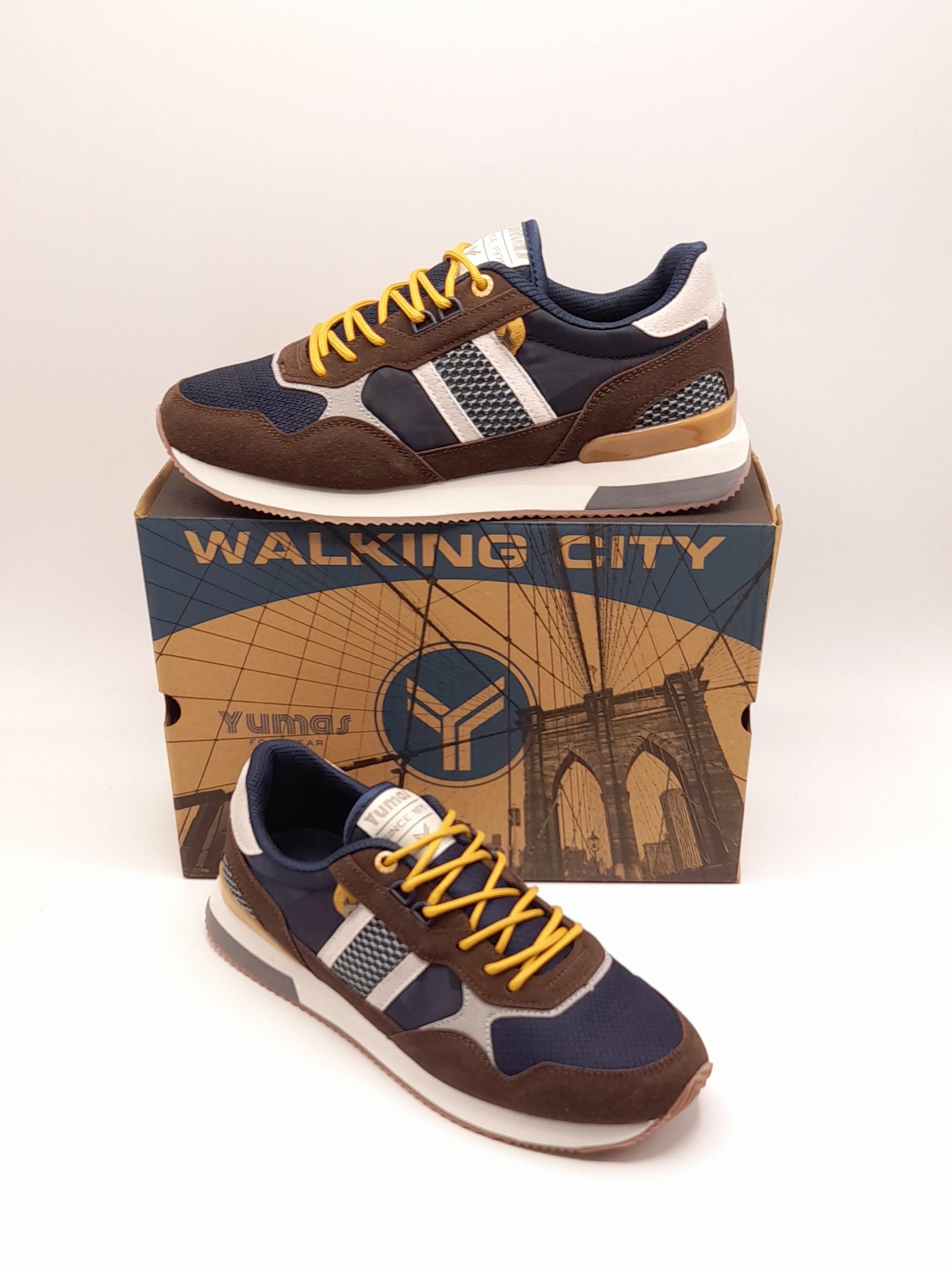 Zapatillas deportivas YUMAS 49091 HOWITT marrón – Calzados Vega