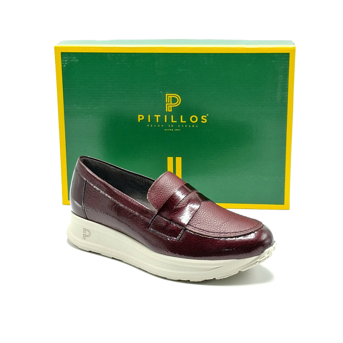MOCASÍN MUJER PITILLOS 11600 BURDEOS CHAROL