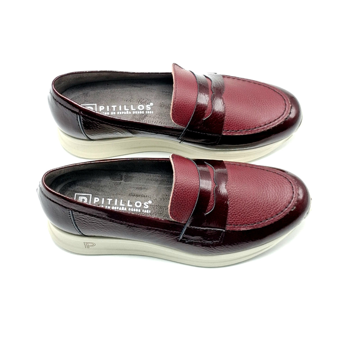 MOCASÍN MUJER PITILLOS 11600 BURDEOS CHAROL