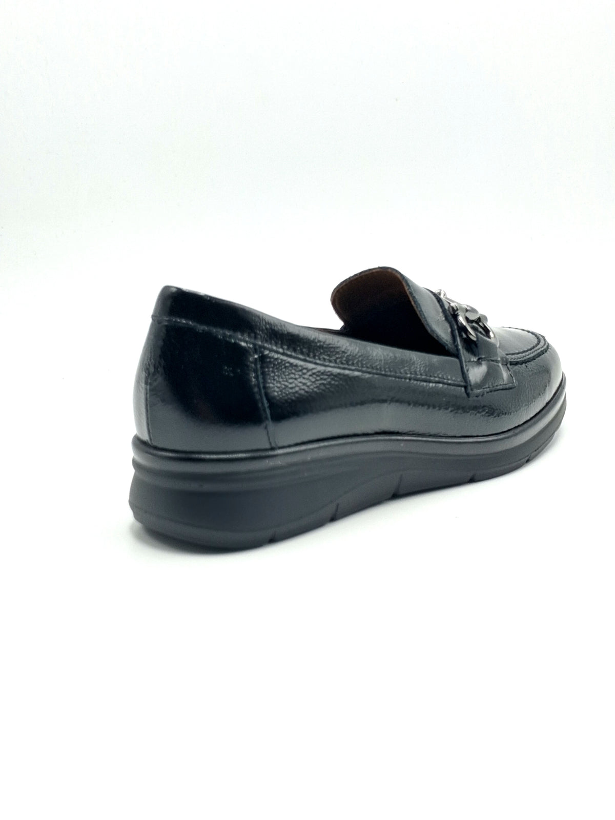 MOCASÍN MUJER PITILLOS 11502 NEGRO CHAROL