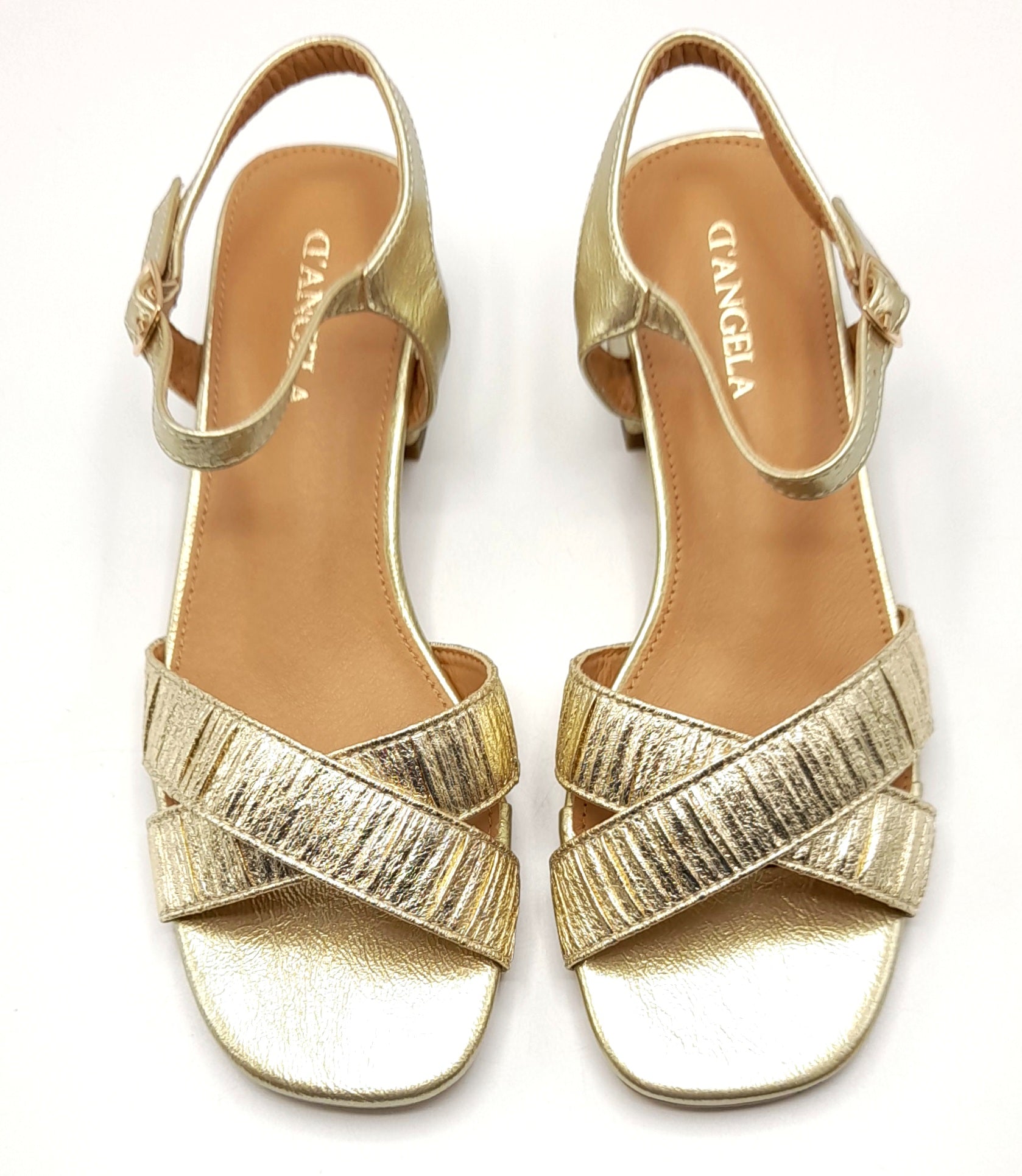 Sandalias Tacón bajo D´ANGELA DKO28164 ORO